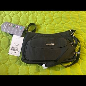 Baggallini everyday bag